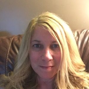 Meet your Posher, Renee